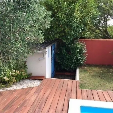 Semesterbostad House Maison De Vacances T2 Avec Piscine